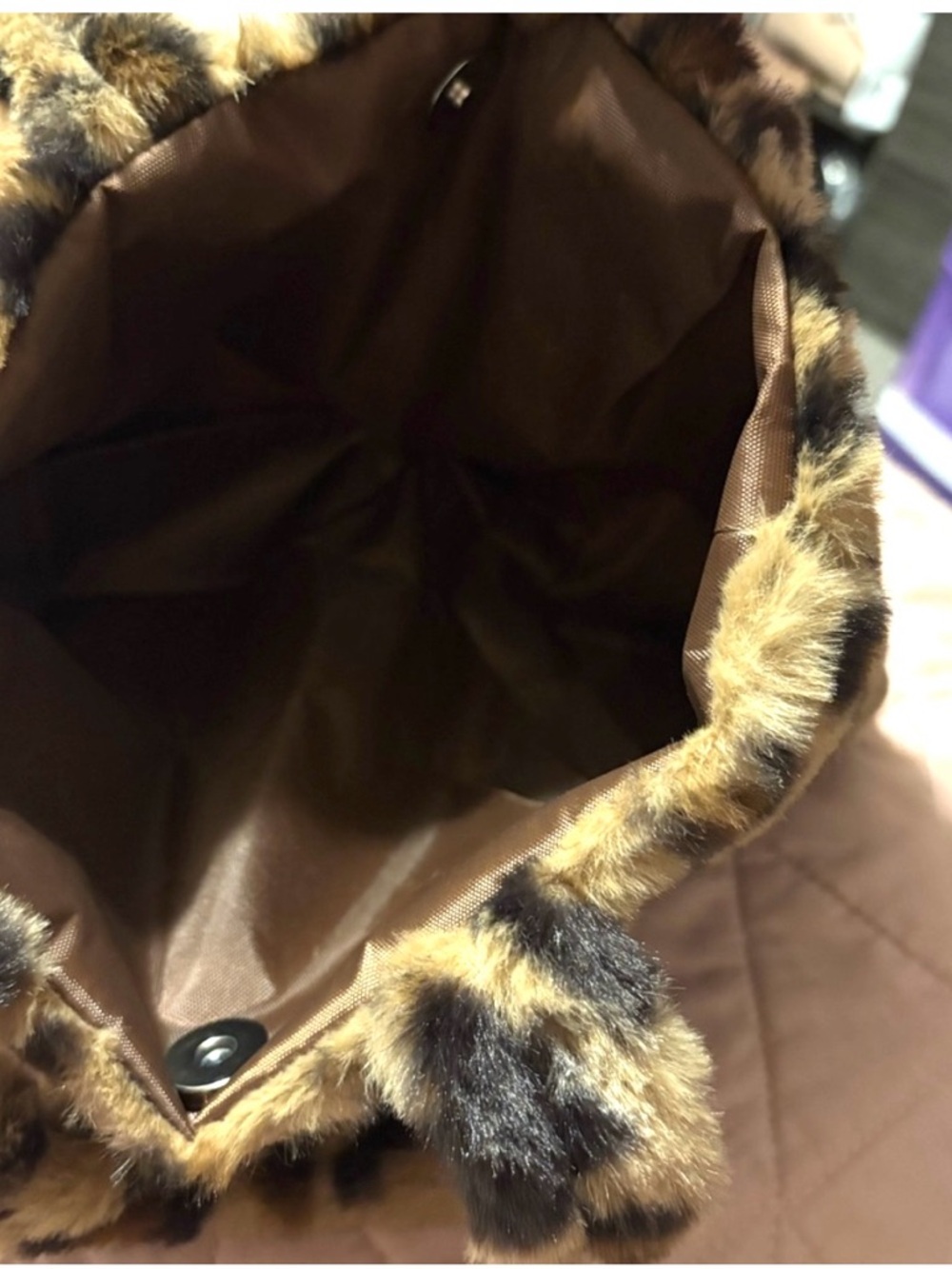 Hello Kitty Leopard Print Plush Tote Bag- faux fur- brand new! - Picture 7 of 7